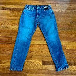 Abercrombie Men’s Athletic Slim Jeans